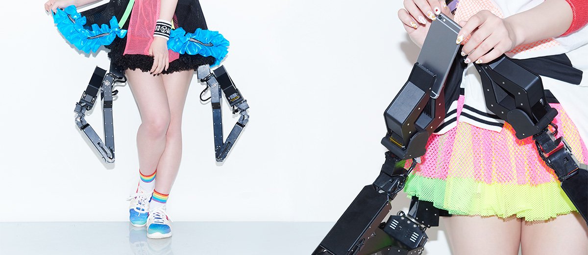 arm-skirt-mode-insolite-Japon-robot